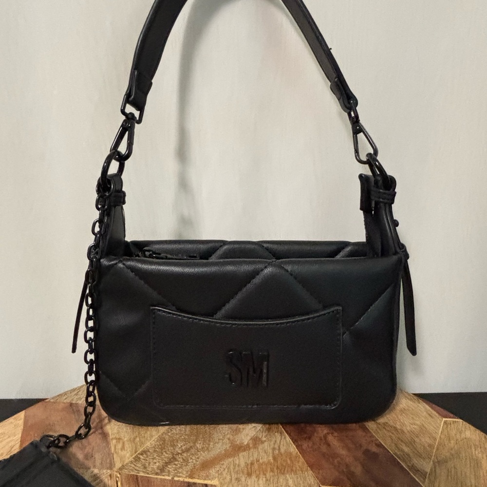 Steve Madden Quilted Black Crossbody Bag with Coin Pouch - Picture 8 of 13